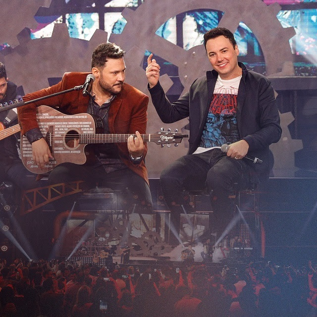 jo o bosco vin cius lan am primeira m sica do dvd ao vivo em goi nia jo o bosco vin cius lan am primeira m sica do dvd ao vivo em goi nia