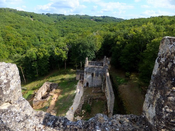 dordogne périgord château commarque castrum Eyzies-de-Tayac-Sireuil Eyzies