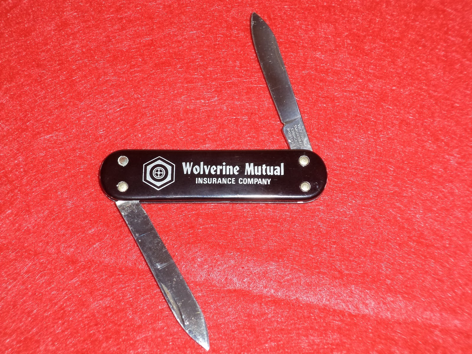 I Love SAK�s Victorinox Alox Escort Wolverine Mutual