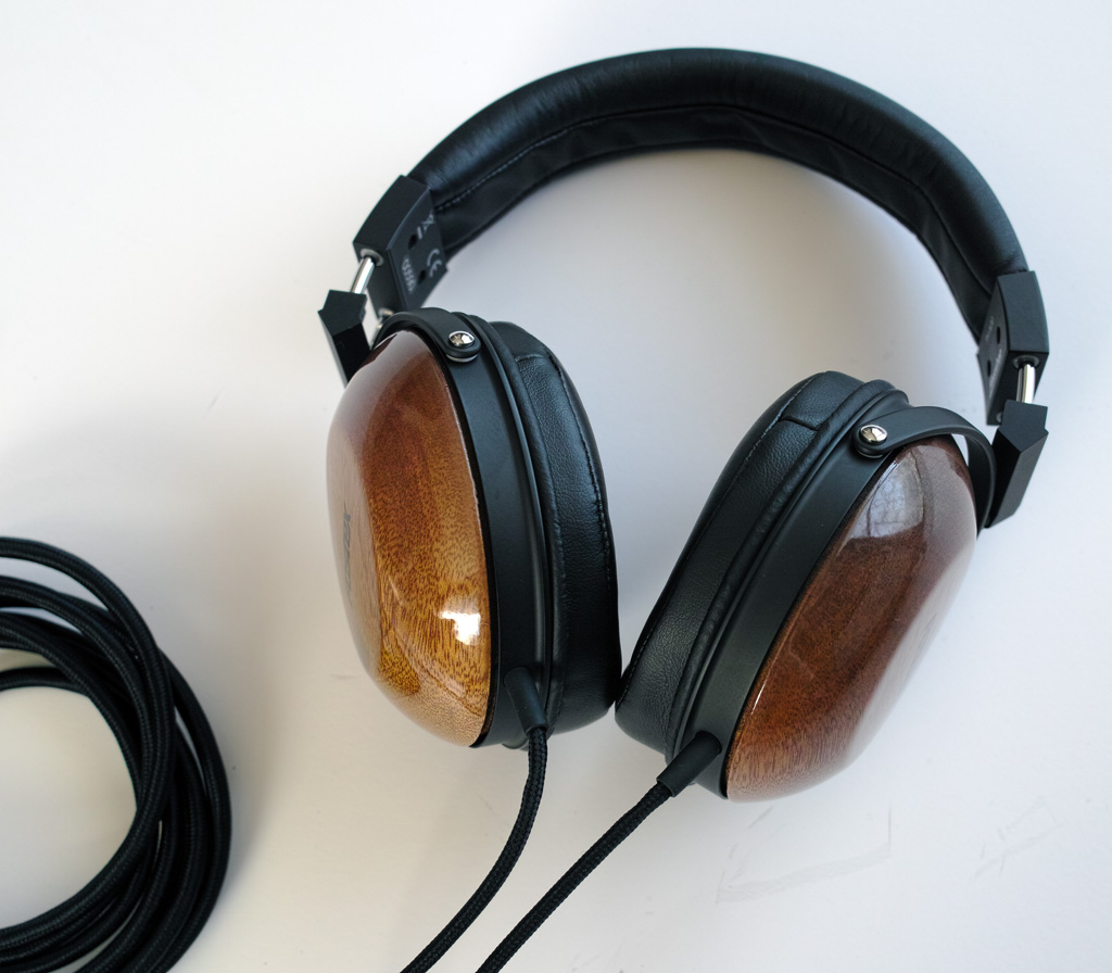Sandal Audio: Fostex TH-X00 ヘッドホンのレビュー