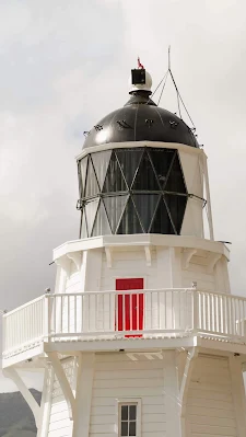 New Zealand road trip itinerary: Akaroa Lighthouse
