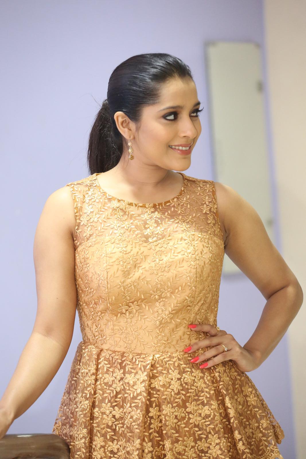 Tv Anchor Rashmi Gautam Latest Photo Shoot Stills Hot Actress Photos