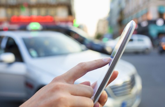 Insurance Customers Slow to Adopt Mobile Claims Apps J.D. Power