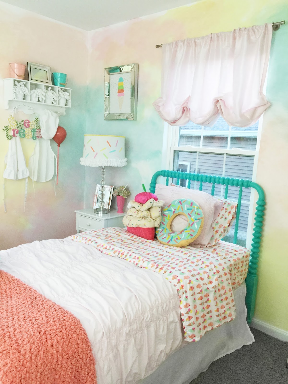 the Creative Orchard DECORATE SWEET DREAMS Bedroom REVEAL (ORC Week 6)