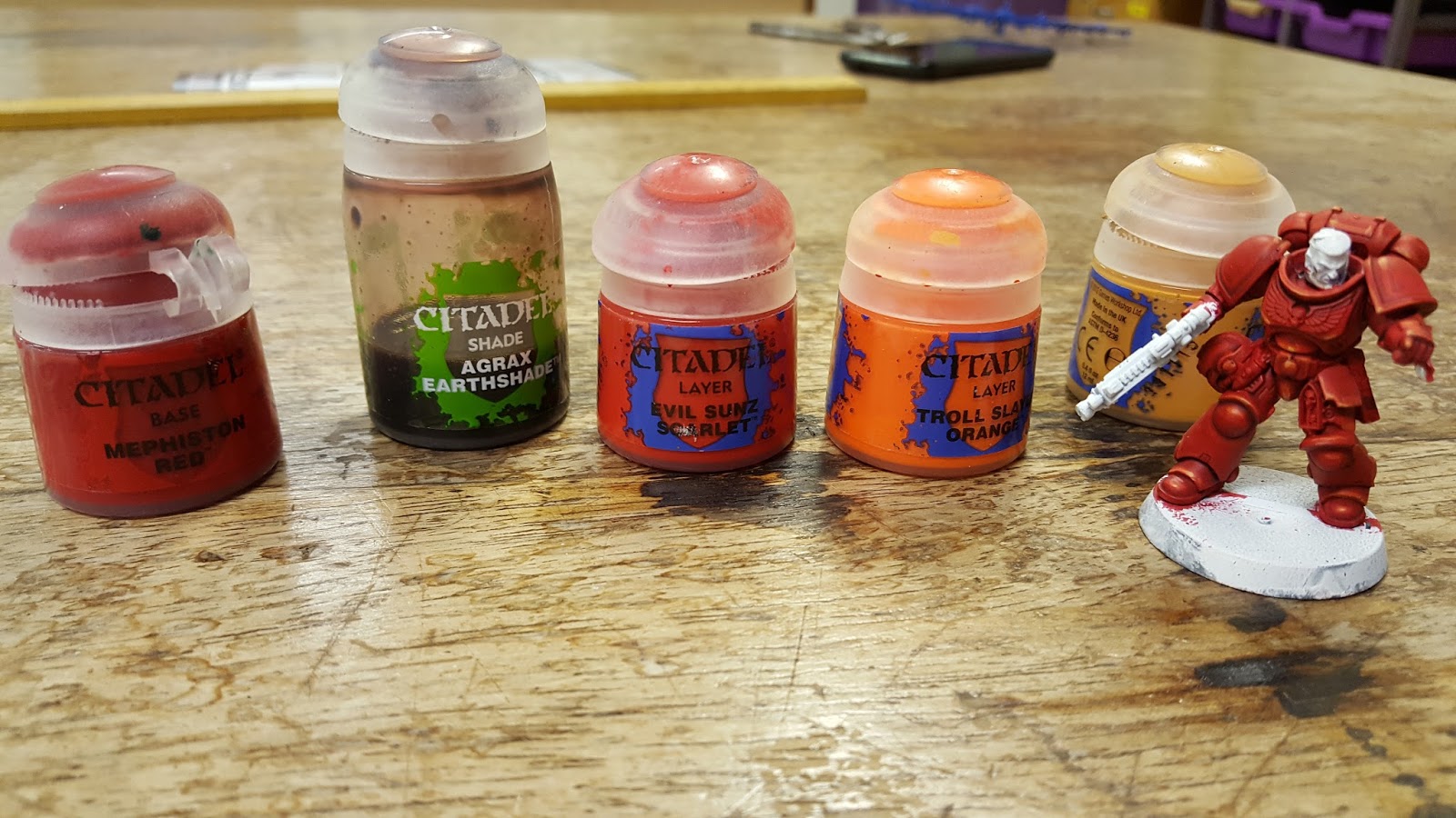 Painting Guide Blood Angels, perfecting the colour scheme