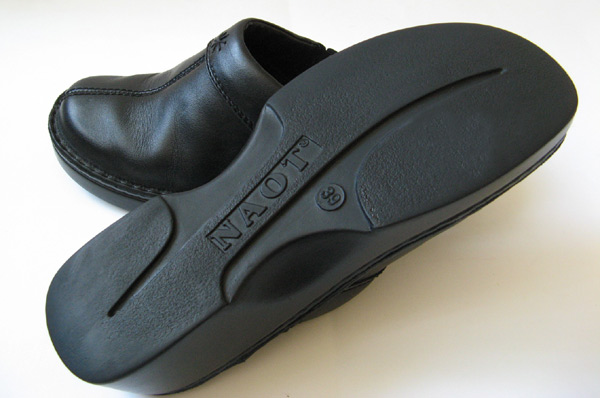 NAOT FOOTWEAR CLOG SHOES BLACK LEATHER NAOT SHOES SIZE 39
