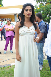 Amala Paul New Movie Opening Gallery [cinebrain.in]