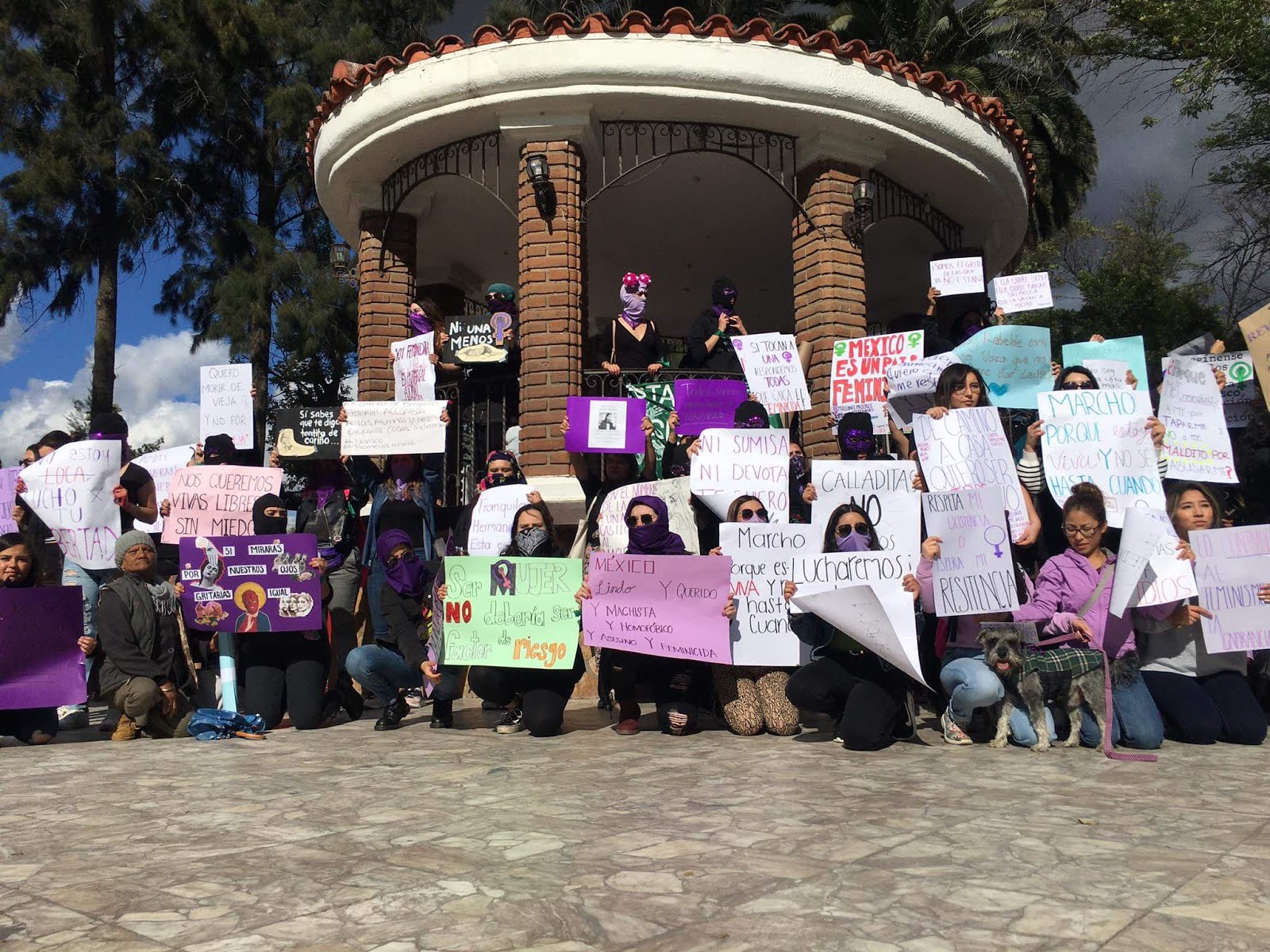 ¡Tecate escucha,mujeres en lucha !