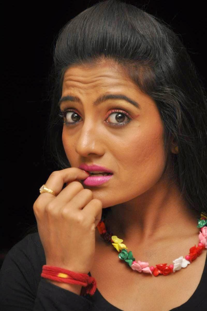 Mamatha Rahuth at Calling Bell Movie Theatrical Trailer Launch Photos