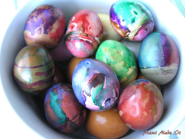 Egg Coloring - Eier färben