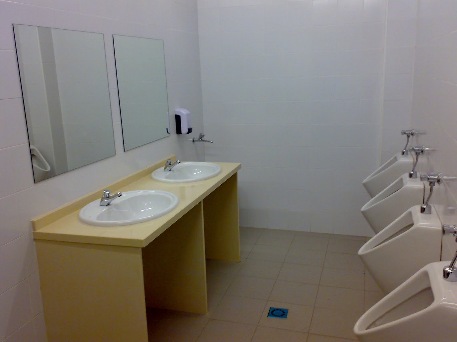 AZULEJOS, ALICATADOS Y ALICATADORES.: REFORMA COLEGIO "CÉSAR BARRIOS