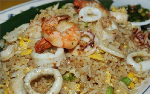 Tips Mudah Buat Nasi Goreng Seafood Special - Aynora Blogs