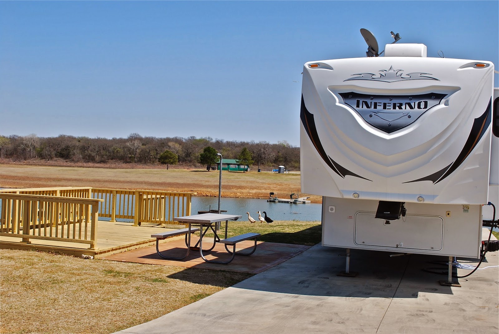 BLUE SKY AHEAD The Vineyards Campground, Grapevine, TX
