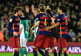 El FC Barcelona golea al Betis con un penalti inexistente (4-0)