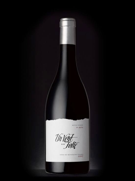 bottiglia etichette vino rosso follia packagingdesign mktg grafica naming ricerca nome