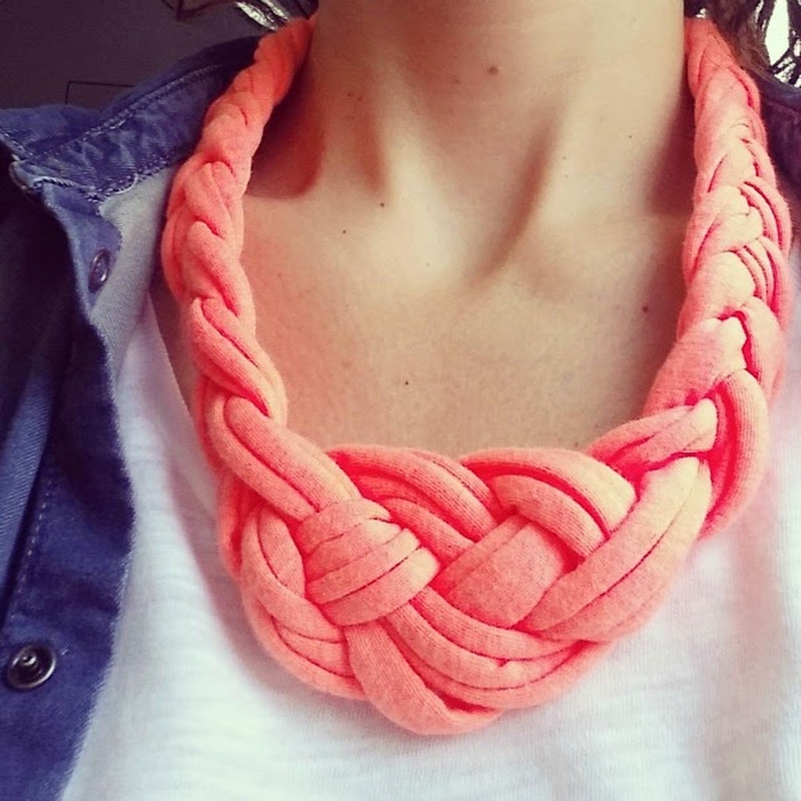 Diy by Paula: Collar de y del sorteo