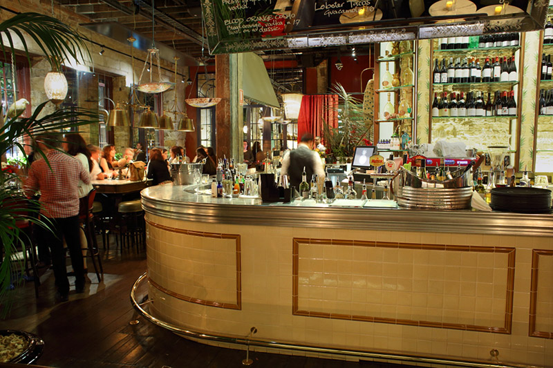 Sydney After Dark Ananas Bar and Brasserie