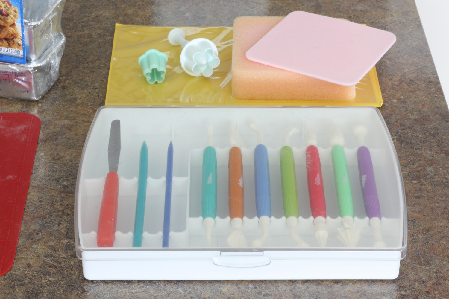 That Winsome Girl DIY Gum Paste Flowers Tutorial