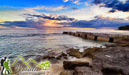 Pantai Namalatu Ambon