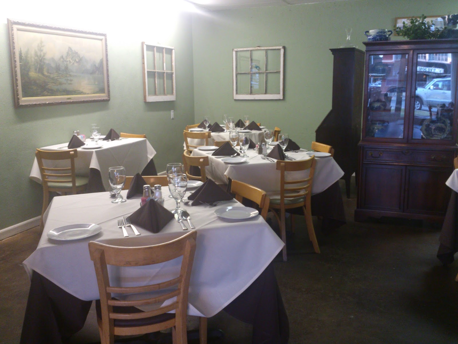 Tinkering Around Main Street Cafe in Garland, Texas