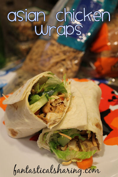 Asian Chicken Wraps |  A flavorful light dish that can be made in under 30 minutes! #recipe #chicken #wraps