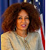 A ministra Lindiwe Sisulo Falou claro e directo: destino de Manuel Chang é Moçambique