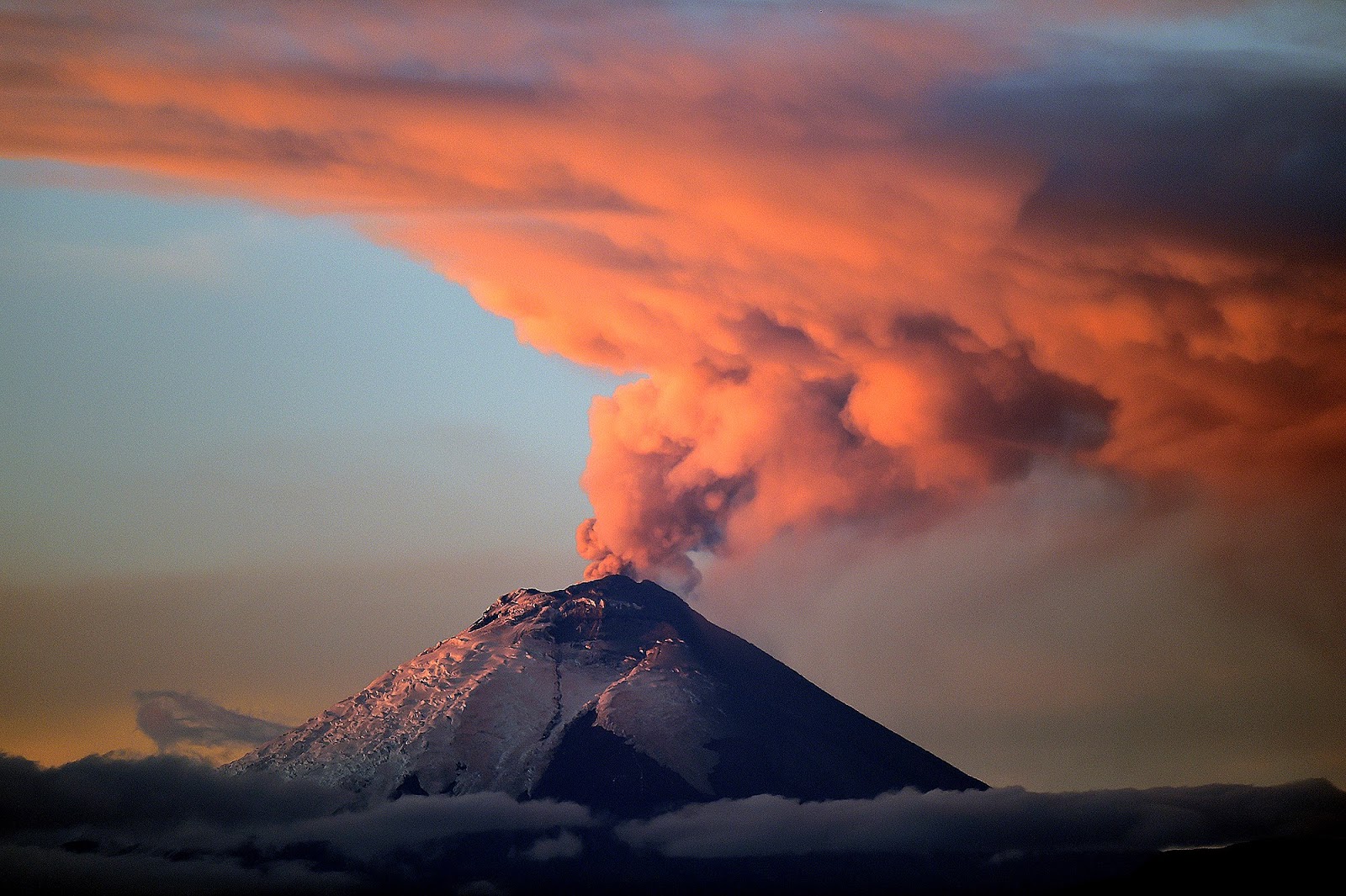 volcano and eruption Lava is spilling from a philippine volcano that has been sending up columns of ash over farmland and towns, coating them in grey during a nearly two-week eruption. volcano and eruption Lava is spilling from a philippine volcano that has been sending up columns of ash over farmland and towns, coating them in grey during a nearly two-week eruption.