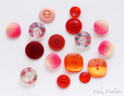vintage buttons orange collection - the collection of vintage button by Chez Violette
