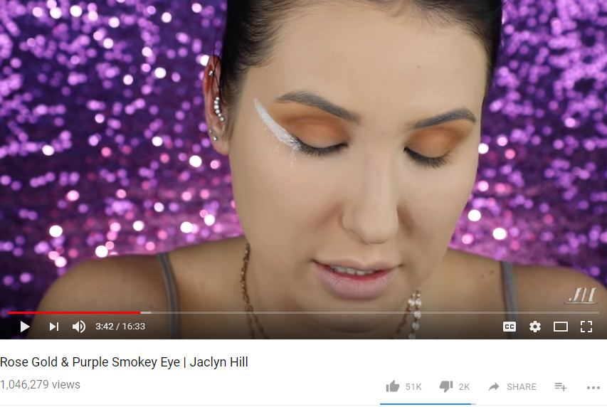 Makeup Tips and Tricks Powder Instead of Tape and Fan Brush for Blush