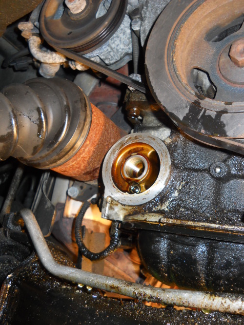 VQ35DE (Nissan) Engine Oil Cooler Leak Repair