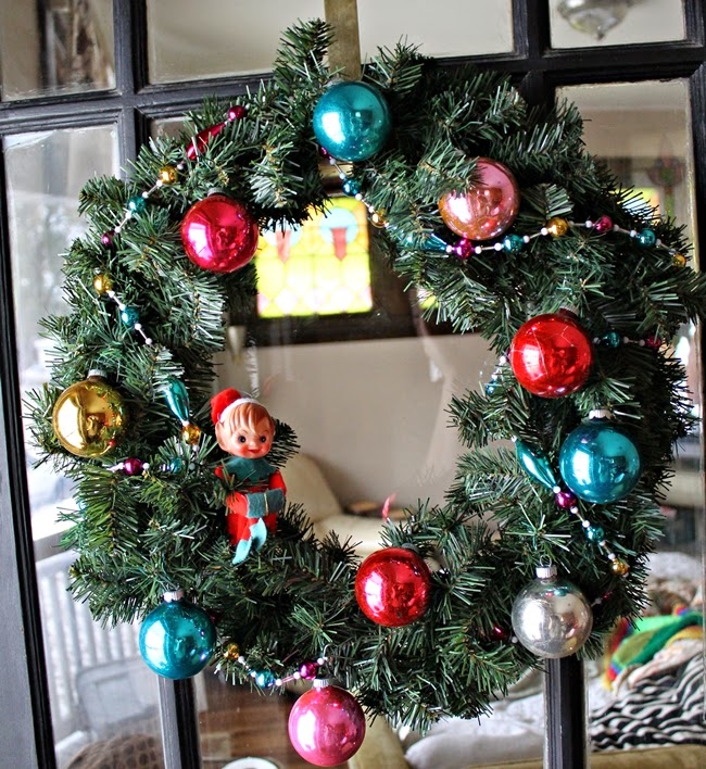 diy shiney brite retro christmas wreath with vintage elf on a shelf