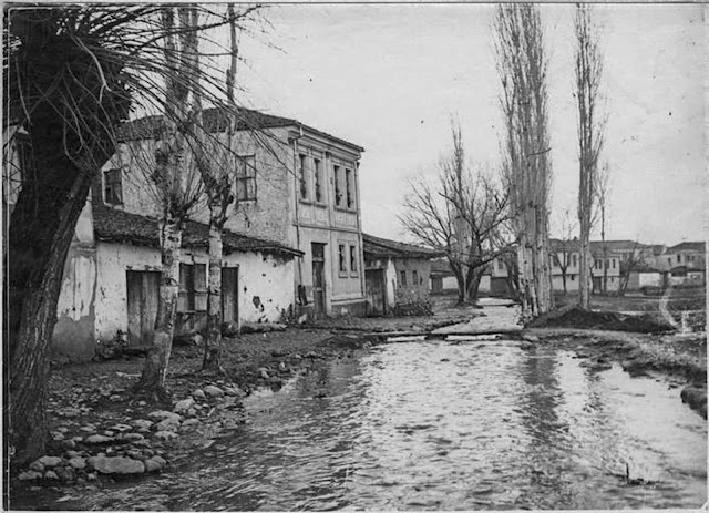 In the streets of Monastir (Bitola) (February 1917). Distributary channel of the Dragor at the exit of the city