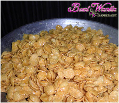 Resepi Cornflakes Madu Rangup & Sedap. Cara buat konflake madu best lemak berkrim