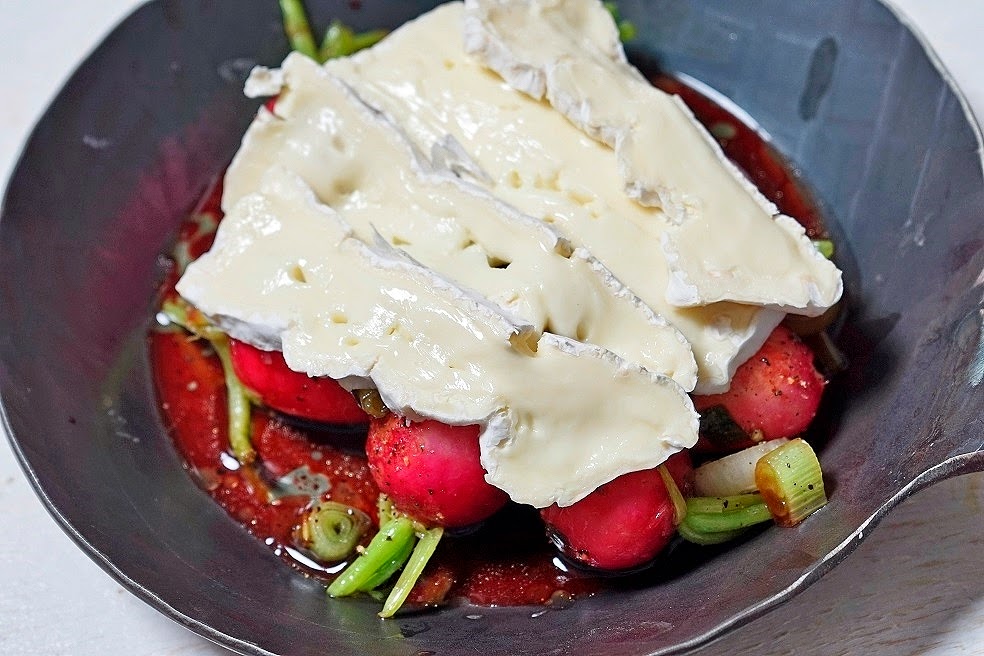 stuttgartcooking: Gebratene Radieschen mit Frühlingszwiebeln, Balsamico ... stuttgartcooking: Gebratene Radieschen mit Frühlingszwiebeln, Balsamico ...