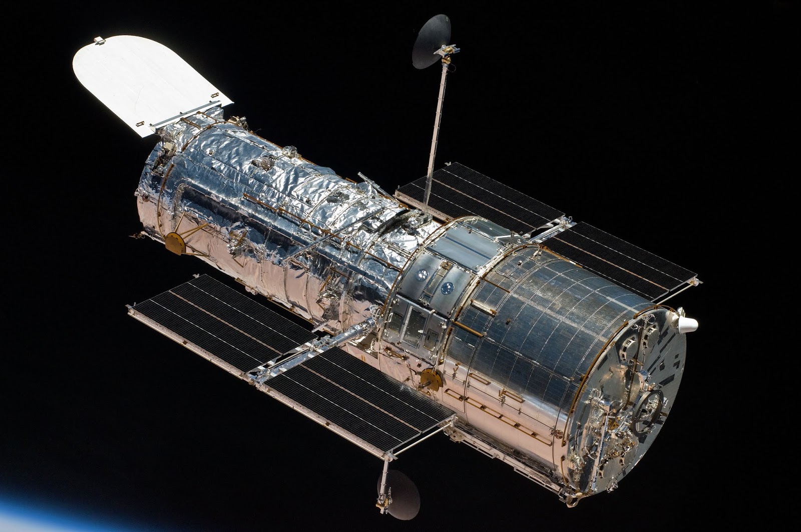 Telescópio Espacial Hubble da NASA Retorna para Operações Científicas Telescópio Espacial Hubble da NASA Retorna para Operações Científicas