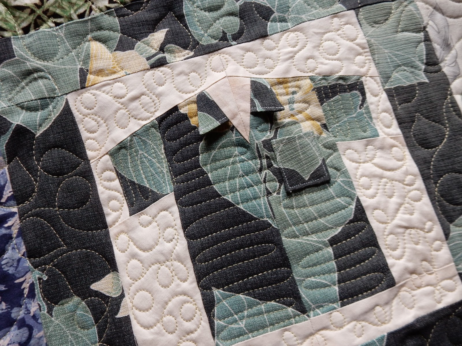 Stitch by Stitch Hawaiian shirt quilt...