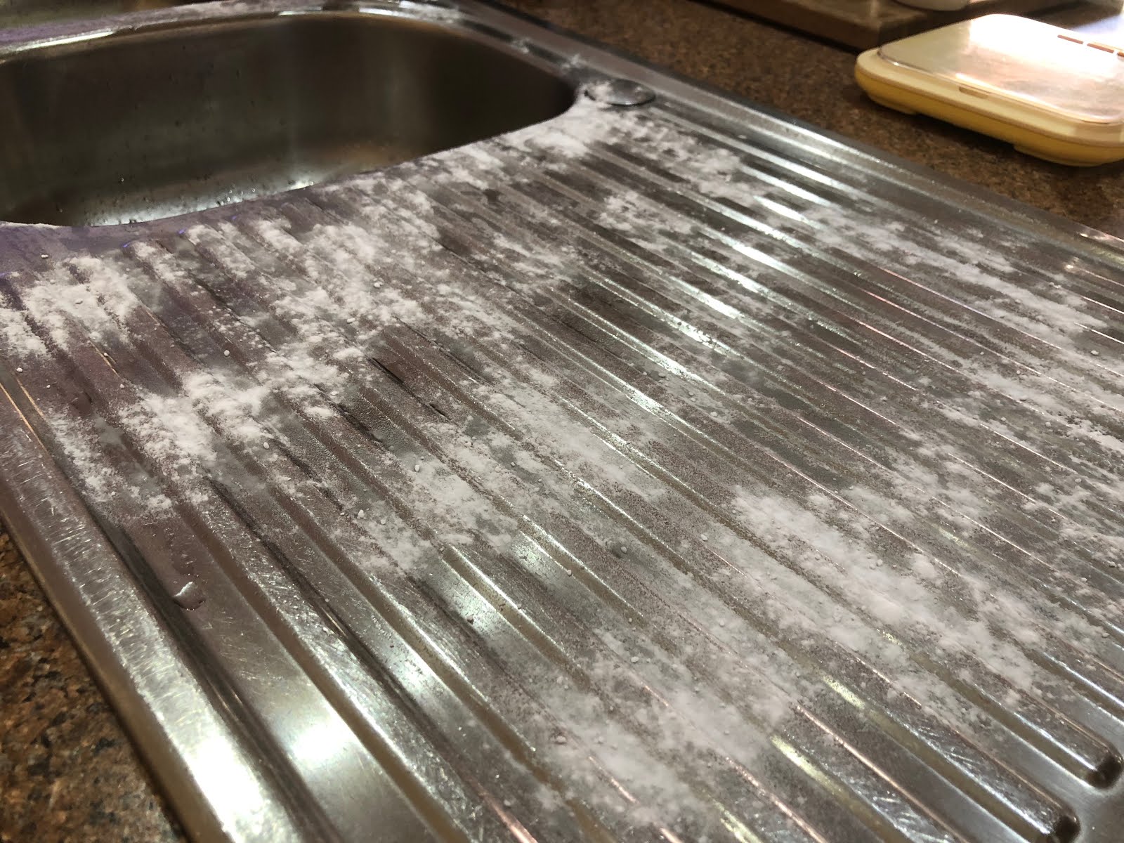 Cleaning The Kitchen Sink Stay Home Instead