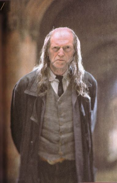 Hogwarts: Argo Filch.!