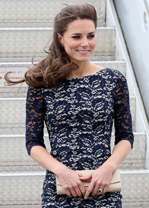 Kate Middleton Beautiful and Stunning in Erdem Navy Lace DressWedding William and Kate