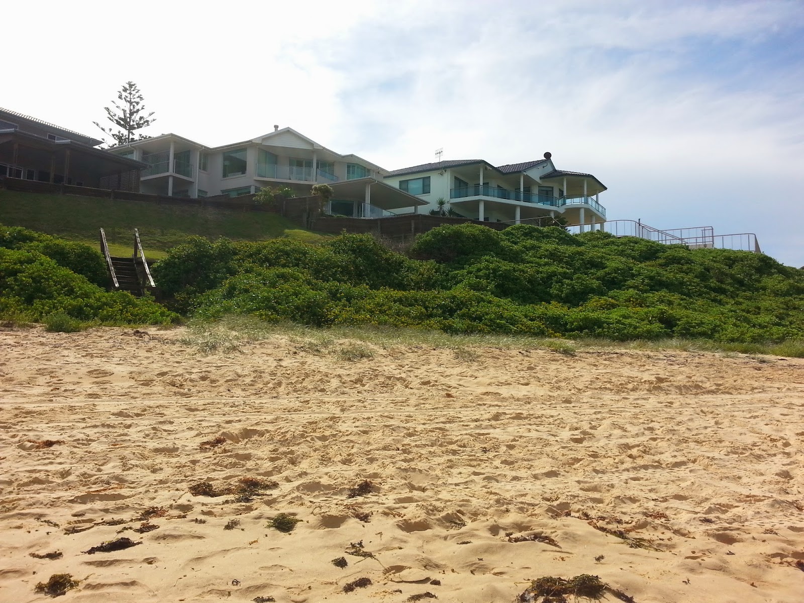The Land Down Under Blue Bay, Central Coast, NSW, Australia 2014