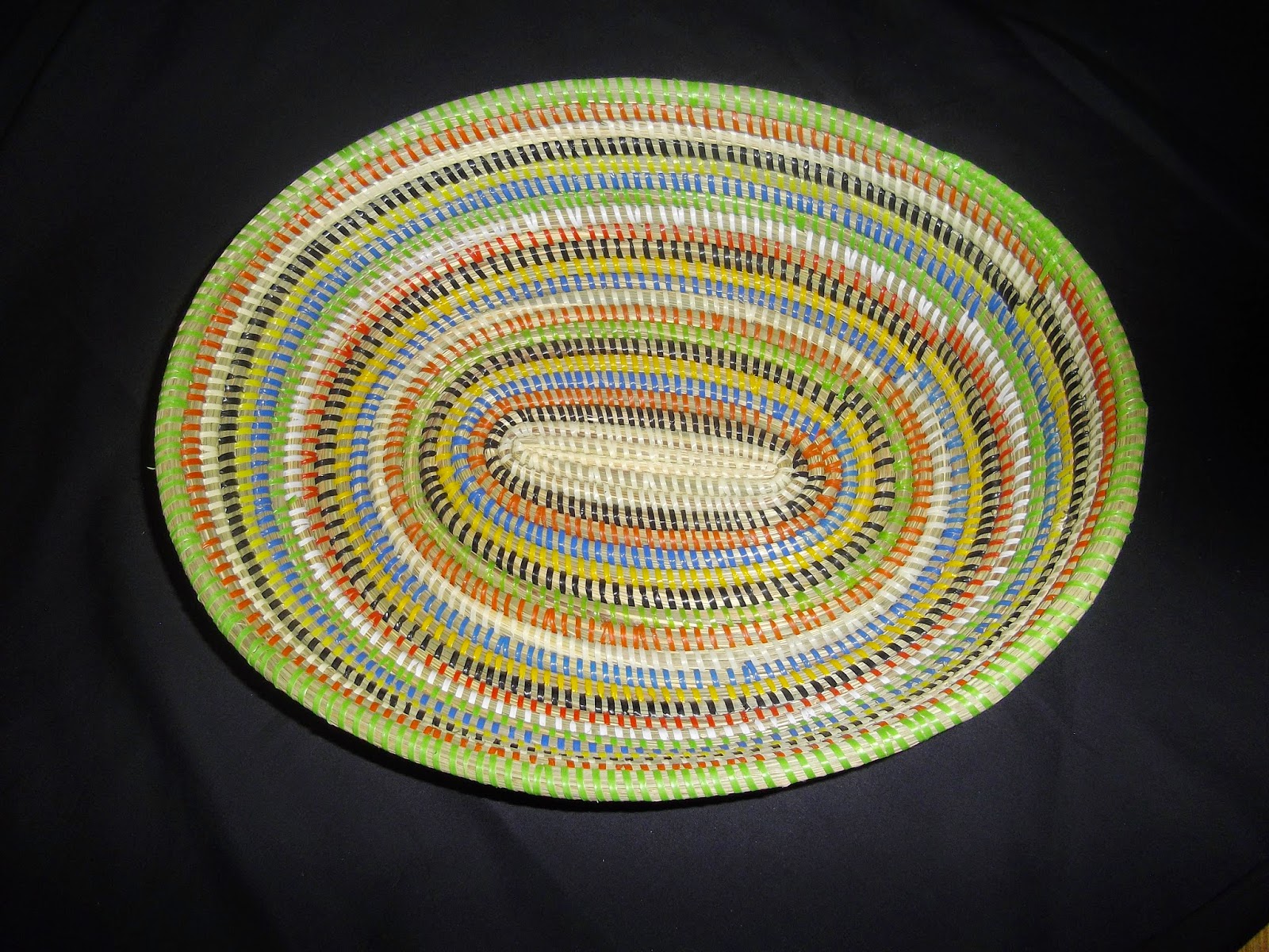 Colores del Mundo Cestas africanas