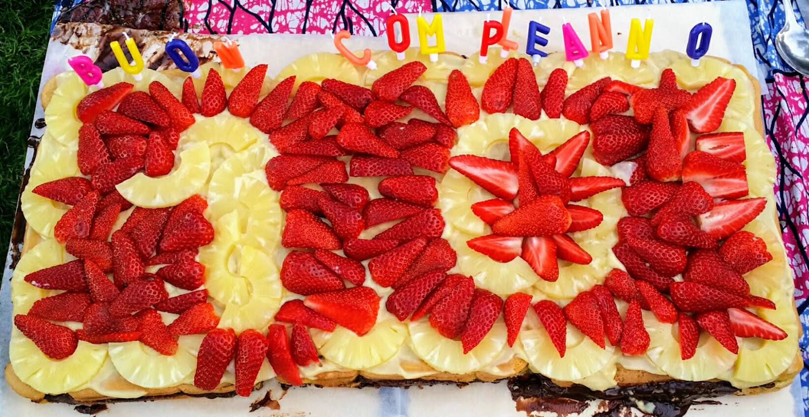 Torta Di Compleanno Di Pan Di Spagna Fragole E Ananas Con Il Bimby