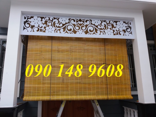 RÈM TRE TRÚC CHE NẮNG NGOÀI TRỜI