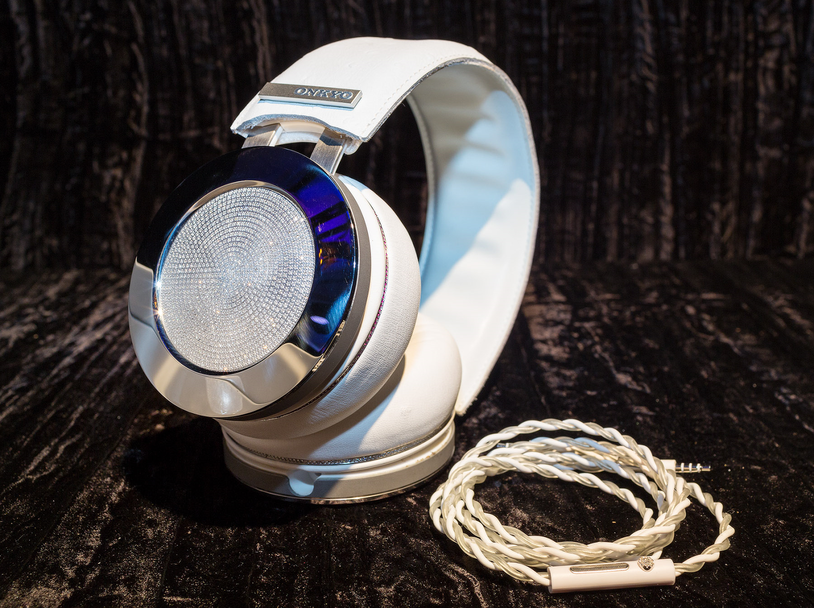 MOST EXPENSIVE HEADPHONE Headphones, Earphones & Earbuds