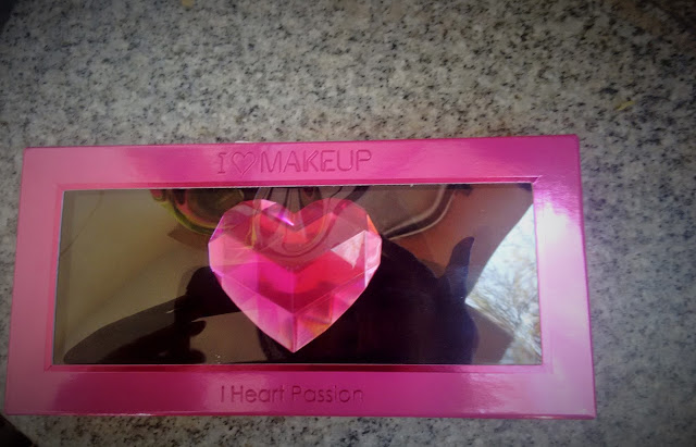 I heart makeup I heart passion eye shadow palette review Makeup Revolution london