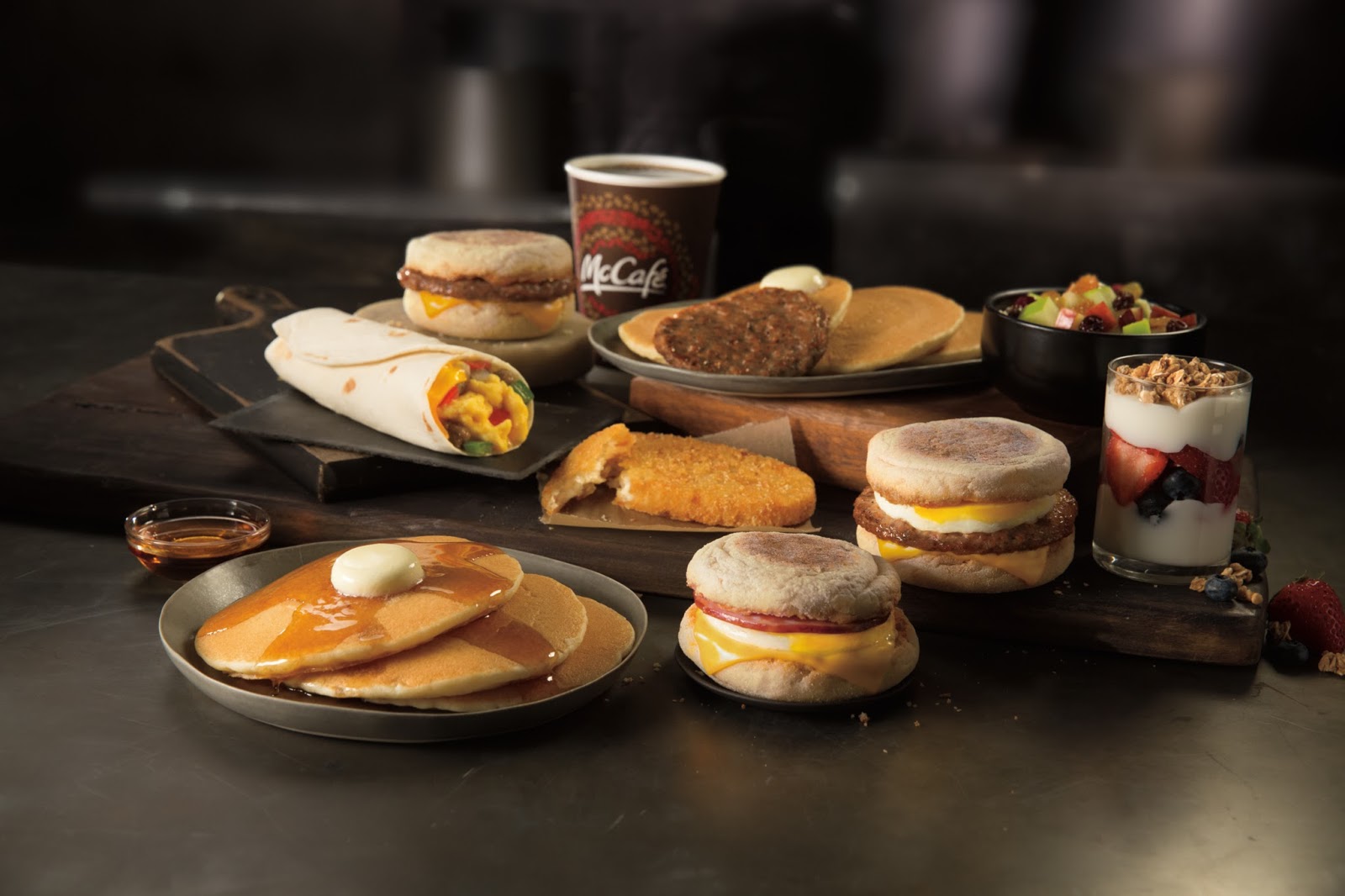 free-is-my-life-free-breakfast-giveaways-to-1st-1000-lunch-goers-at