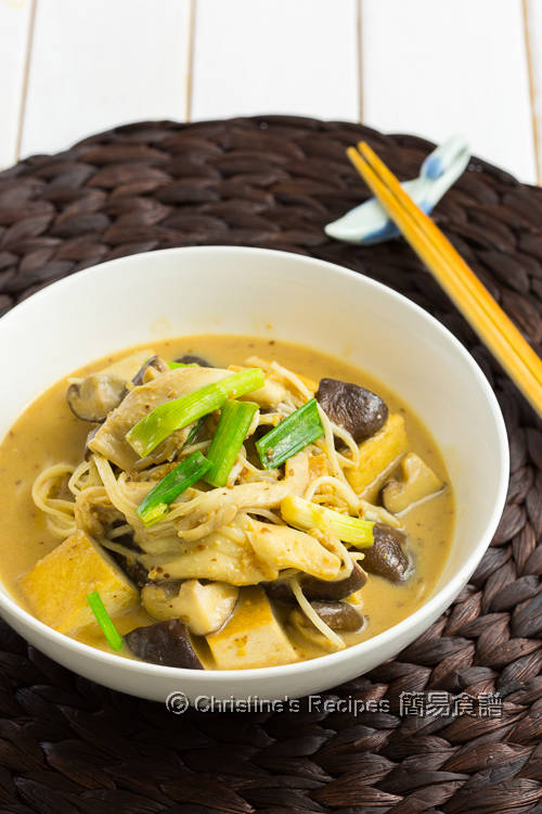 Mushrooms & Fried Tofu with Sesame Sauce01