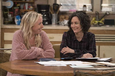 The Conners Sara Gilbert Alicia Goranson Image 1