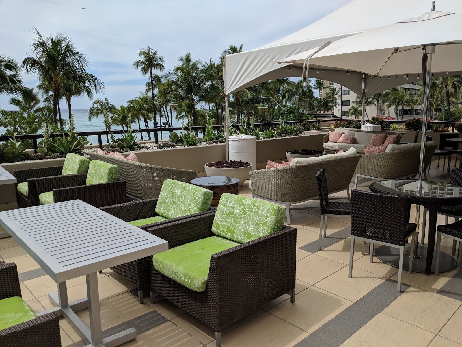 The Regency Club Lounge at the Hyatt Regency Waikiki Beach Resort and Spa