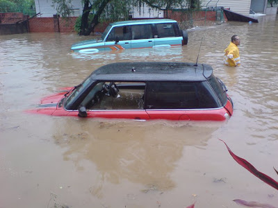 shidasyakirin Banjir di Jalan Tun Razak